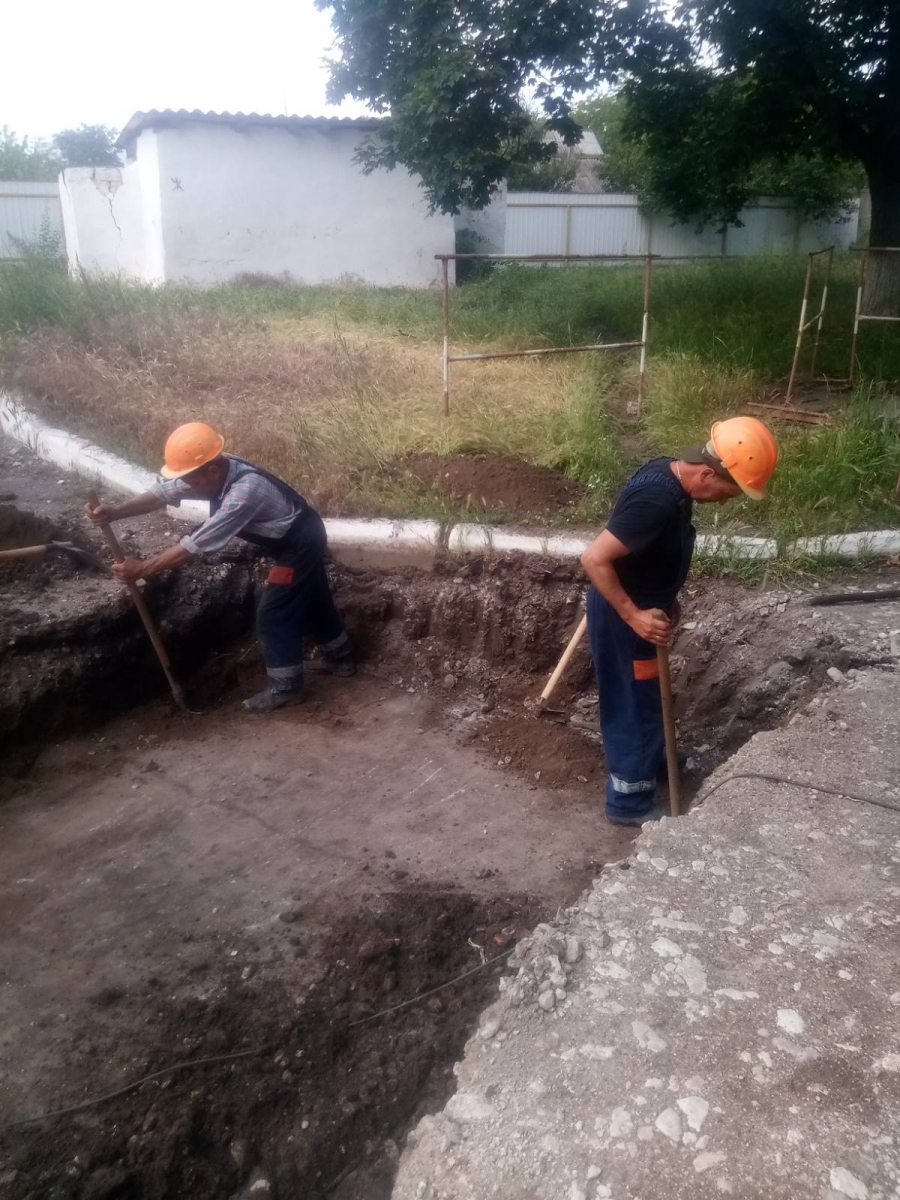 Устранение порыва тепловой сети по ул. Ленина,98 в г. Слободзея